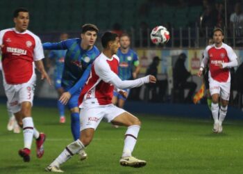 Rizespor son dakikalarda 3 puanı kaptı!