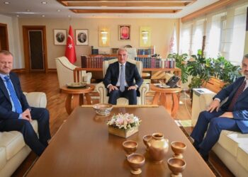 RTÜK Başkanı Daniş ve Türk Telekom CEO’su Şahin, Bakan Ersoy’u ziyaret etti