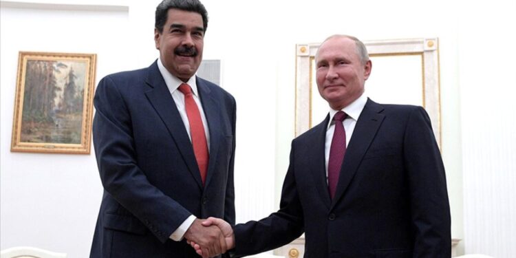 Rus milletvekilinden Venezuela açıklaması: Amerikalılar sürprizlerle karşılaşabilir!
