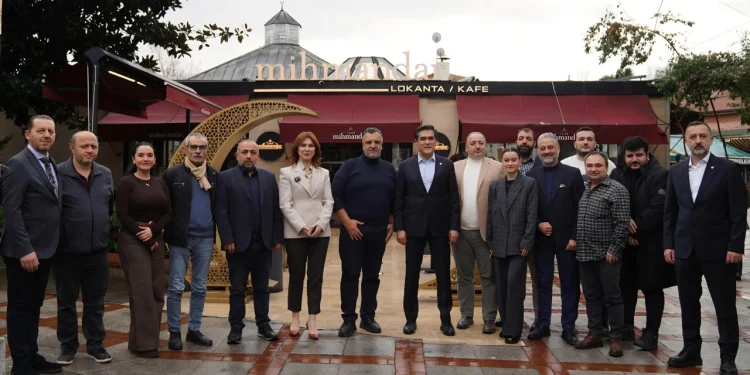 Gazeteciler Günü’nde Emel Bilenoğlu’ndan Kahvaltı