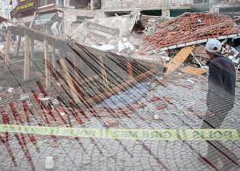 Sındırgı’daki deprem fırtınasının nedenini açıkladı: Sıcak su detayı! Tesadüf değilmiş