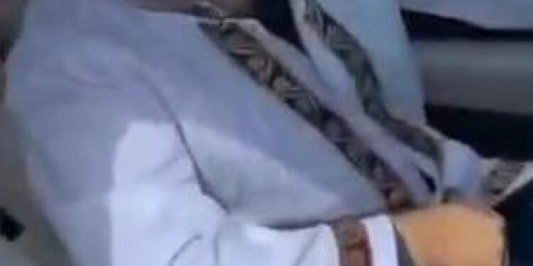 Takke ve cübbe giyip drift atan sürücüye para cezası