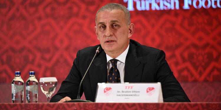 TFF Başkanı İbrahim Hacıosmanoğlu’ndan hakemlere gözdağı: Bir daha…
