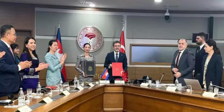Türkiye ile Kamboçya arasında ‘Karma Ekonomik Komisyonu Protokolu’ imzası!