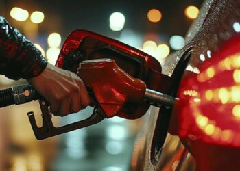 Türkiye’de 600 şubesi vardı: Petrol devi satışa çıkarıyor