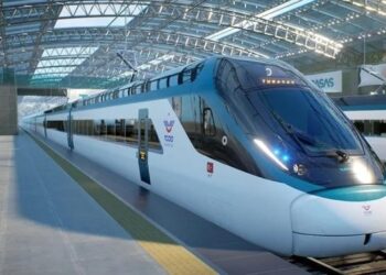 Türkiye’nin ilk milli hızlı treni 2026’da raylarda olacak!