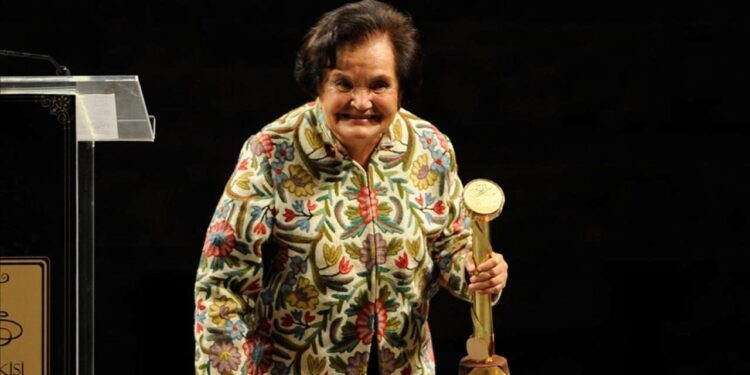 Ünlü isimlerin hocası Süheyla Altmışdört hayatını kaybetti