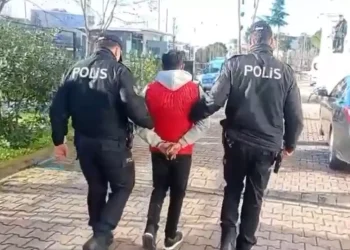 Üvey anne cinayetinin faili cezaevinde ölü bulundu