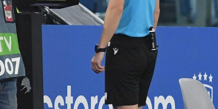 VAR için tarihi karar! IFAB’dan flaş değişiklik