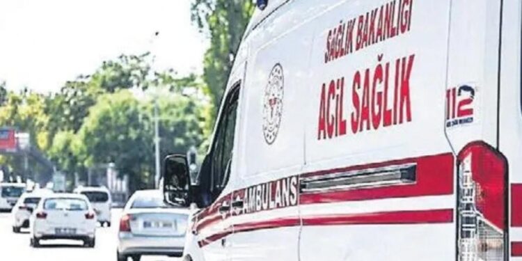 Yurtta kız öğrenciler arasında bıçaklı kavga