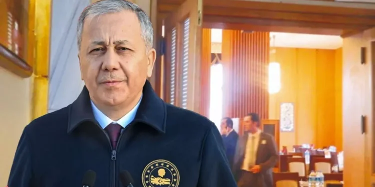 Ali Yerlikaya’ya Meclis’te Dikkat Çeken Mesafe