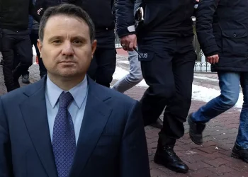 Gürlek’ten Sinyal: 2 Şirkete Kayyum Görevlendirildi