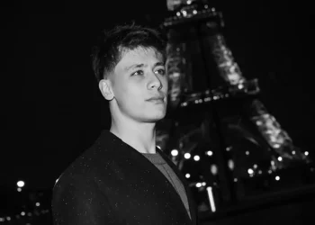 Paris’te Arda Güler ve Sevgilisi Duru Nayman Şıklığı