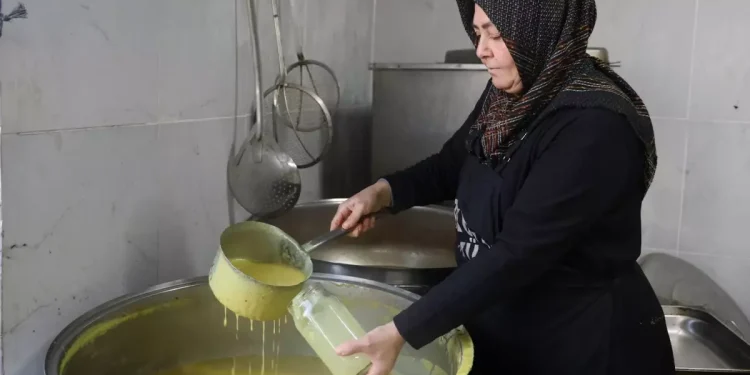 Köyde İftar Saatlerinde Evde Yemek Pişirme Yasağı