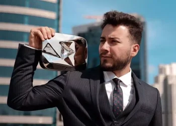 Sosyal Medya Fenomeni Enes Batur Gözaltında