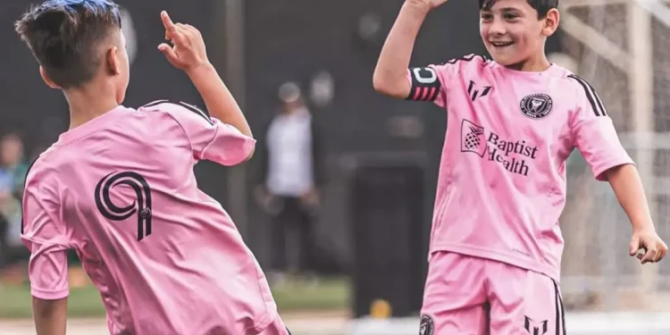 Messi ve Suarez’in Çocuklarıyla Olan Duygusal Anı