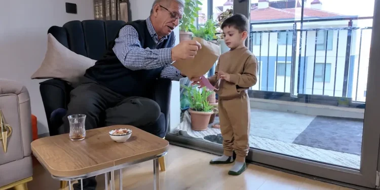 Küçük Yusuf ve dedesi: Bakan Kurum’dan anlamlı paylaşım