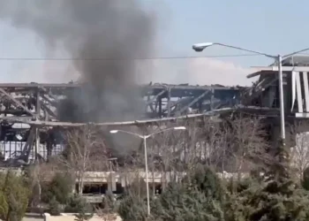 Stadyum Savaş Karşısında Suskun: 12 Bin Kişi