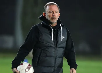 Beşiktaş’ta Şok Ayrılık! Sergen Yalçın Veda Etti