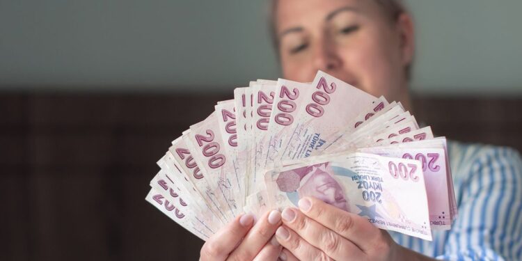 Emekliler İçin Beklenen Günün Mutlu Haberi Geldi