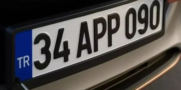 Emniyet APP plaka krizine el attı: 140 bin TL’lik uyarı