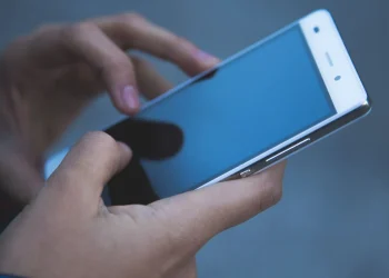 2 İlde FETÖ Operasyonu: 9 Şüpheliye Gözaltı Kararı