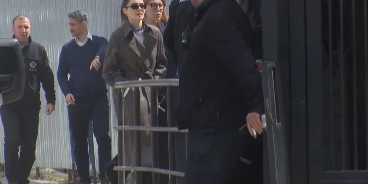 Hande Erçel Hakkında Şok İddia: Gözaltı ve Sevk Kararı