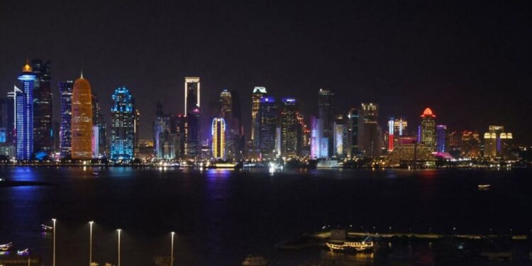 Katar’da Güvenlik Riski Üzerine Bölgeler Boşaltıldı