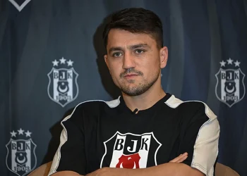 Cengiz Ünder, Beşiktaş’tan beklemediği sürprizle karşılaştı