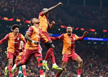 İngiltere Manşetleri Galatasaray’a Odaklandı