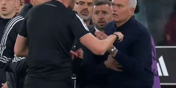 Mourinho’ya Şok! Şov Yapmanın Bedeli Ağır Oldu