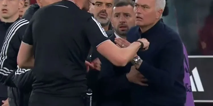 Mourinho’ya Şok! Şov Yapmanın Bedeli Ağır Oldu