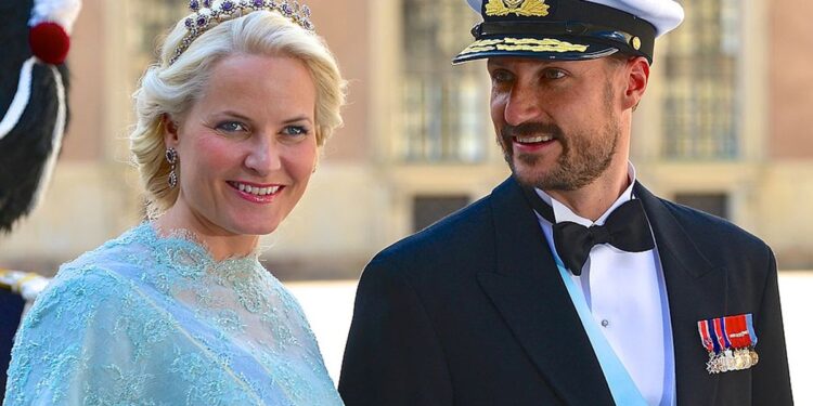 Durumu kötü: Norveç Veliaht Prensesi nakil için sırada