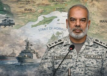 Hürmüz Boğazı’nda Pakistan Donanmasından Tarihi Hamle