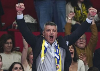 Saran ara transferde görüştüğü forvetleri duyurdu