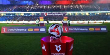 Rizespor Taraftarları Trabzon Maçına Giremeyecek