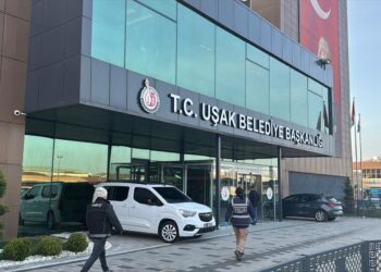Uşak ve Marmaris’te Belediyelere Büyük Operasyon
