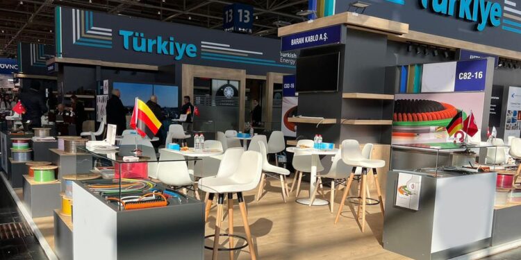 Kablo sektöründe sarsıntı: Dev firma batmak üzere