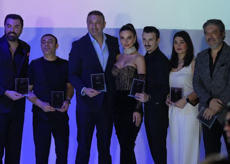 Legend Fashion Week İstanbul’da izdihamla kapandı