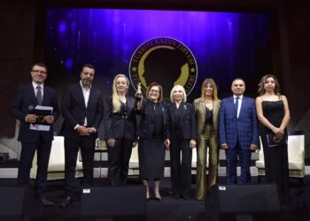 Türkiye Kadın Zirvesi’nde Lider Kadınlar Bir Araya Geldi