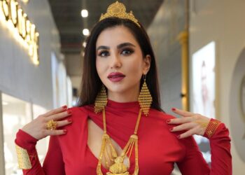 İstanbul Jewelry Show’da Ayşe Arma parladı