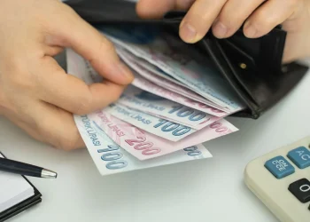 Akaryakıtta düşüş: Uzun sonra indirim geldi