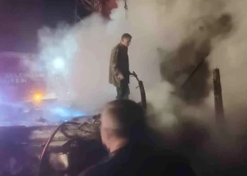 Burdur’daki yangında ev ciddi şekilde zarar gördü