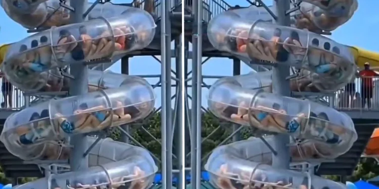 Aqua parkta mahsur kalanlar yardım bekledi