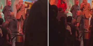 Müjdat Gezen seyirciyle tartıştı, hastaneye kaldırıldı