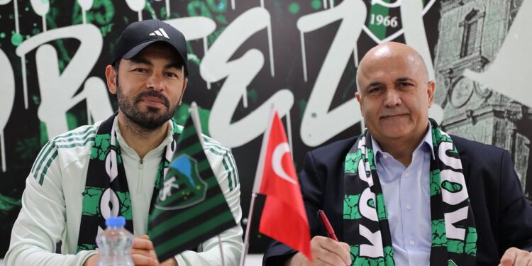Selçuk İnan ile Kocaelispor’da Anlaşma Yenilendi