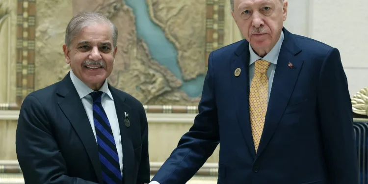 Pakistan’dan Türkiye hamlesi: Erdoğan ile görüşme