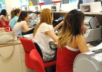 Doğum İzni ile Sosyal Medya Düzenlemesi Meclis Gündeminde