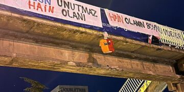 Milli yıldıza Trabzon’da şaşırtan pankart tepkisi