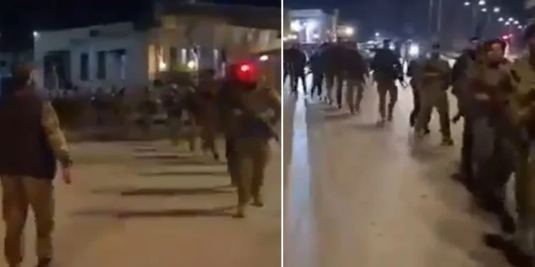 Suriye ordusu dikkat çeken yürüyüşle mesaj gönderdi